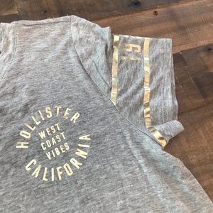 Hollister West Coast Vibes Tee